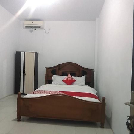 Oyo 90157 Griya Andon Syariah Hotel Сиребон Екстериор снимка