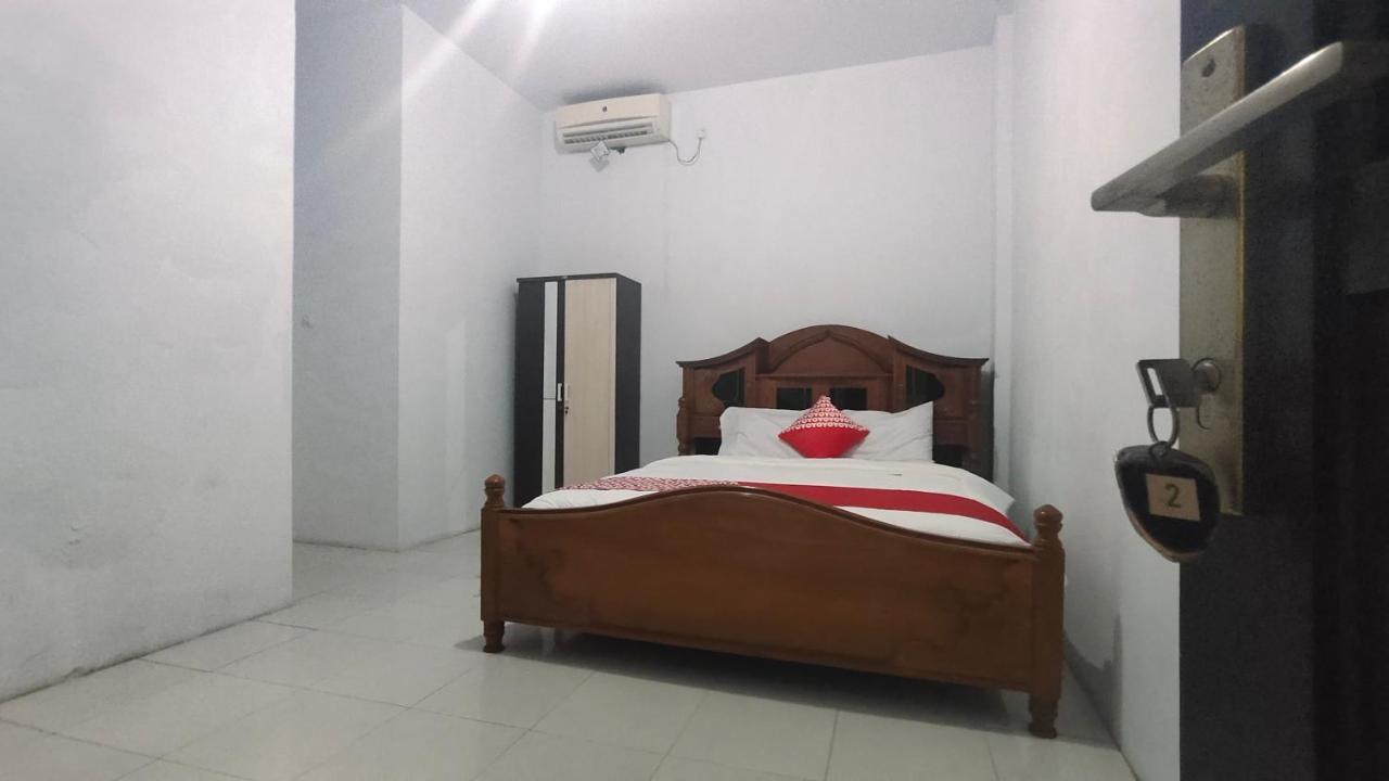 Oyo 90157 Griya Andon Syariah Hotel Сиребон Екстериор снимка